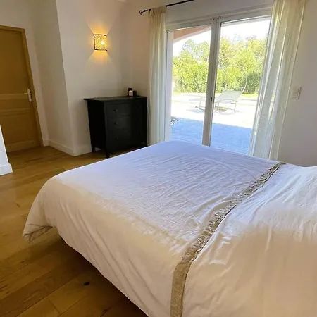 Luna, 8 Pers, Piscine, 10 Mn En Voiture Villa